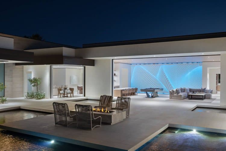 Poolside Feature Wall