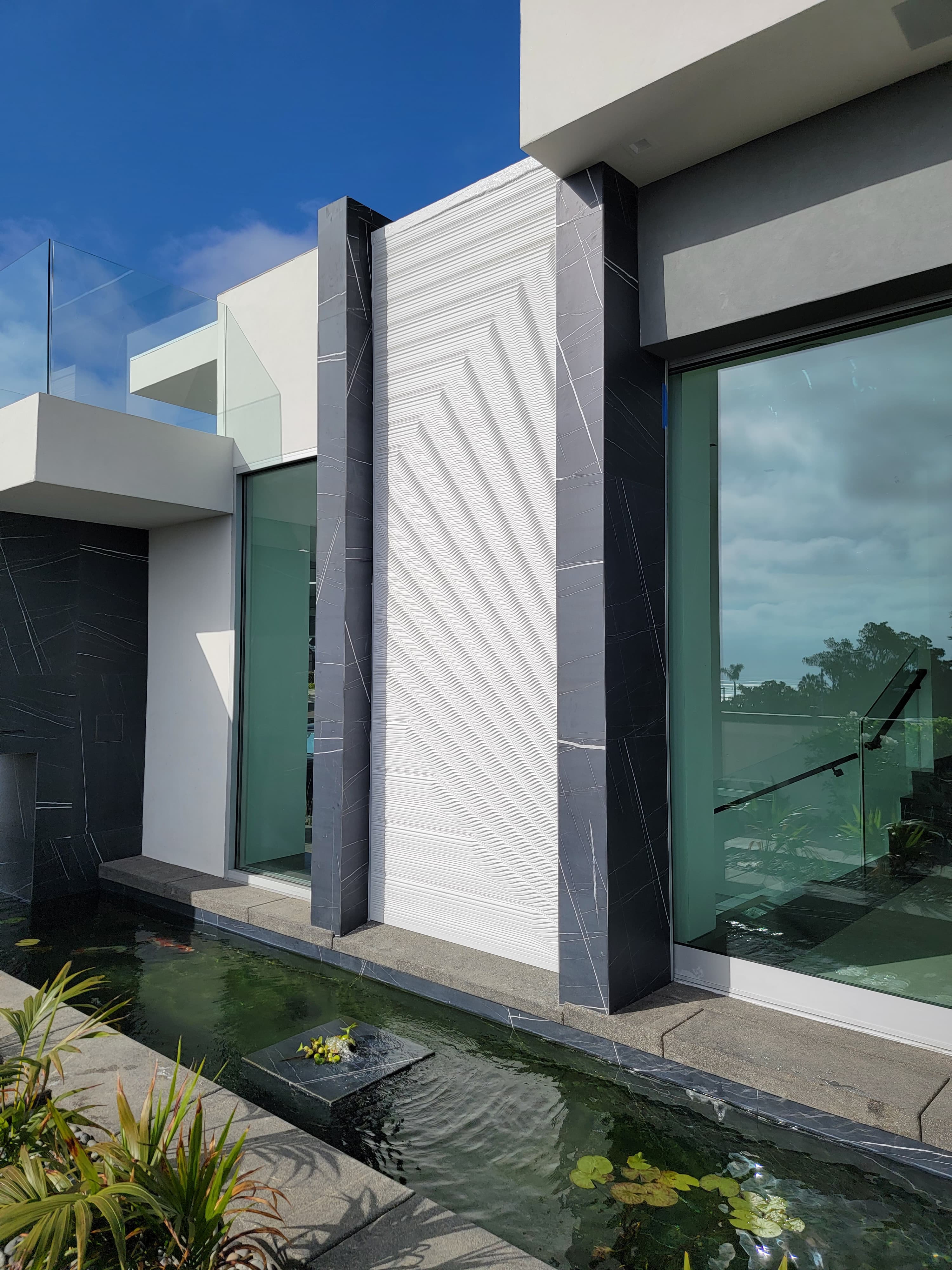 Rays Backlight Exterior Accent Wall Water Feature